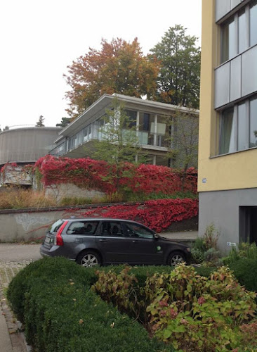 'ZKO-Haus' im Tiefenbrunnen - Zürich