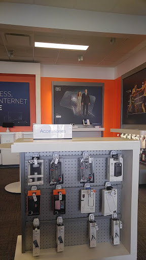 Cell Phone Store «AT&T Authorized Retailer», reviews and photos, 2229 W Redondo Beach Blvd, Gardena, CA 90247, USA