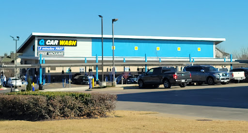 Caliber Car Wash - Beach en Haltom City
