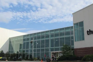 Edwardsville YMCA Meyer Center image