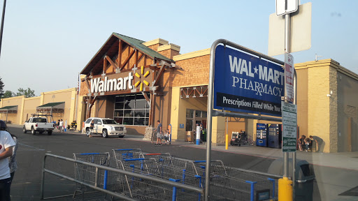 Discount Store «Walmart», reviews and photos, 10000 SE 82nd Ave, Happy Valley, OR 97086, USA