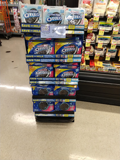 Department Store «Walmart Supercenter», reviews and photos, 27931 Kelly Johnson Pkwy, Santa Clarita, CA 91355, USA