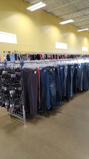 Thrift Store «Goodwill - Blaine: Ball Road NE», reviews and photos, 4333 Ball Rd NE, Circle Pines, MN 55014, USA