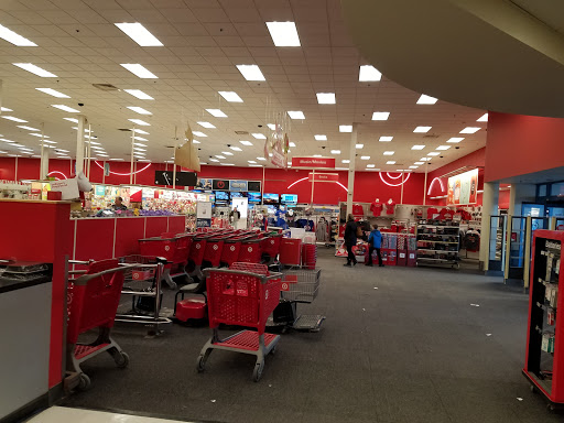 Department Store «Target», reviews and photos, 2333 63rd St, Woodridge, IL 60517, USA