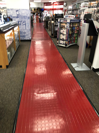 Appliance Store «P.C. Richard & Son», reviews and photos, 239-10 Linden Blvd, Elmont, NY 11003, USA