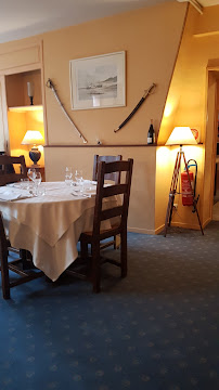 Atmosphère du Restaurant français Le Grand Condé - hôtel-restaurant-traiteur à Montmirail - n°3