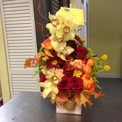 Florist «Flowers By Pouparina», reviews and photos, 7701 W 26th Ave #7, Hialeah, FL 33016, USA