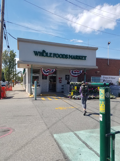 Grocery Store «Whole Foods Market», reviews and photos, 45 Beacon St, Somerville, MA 02143, USA