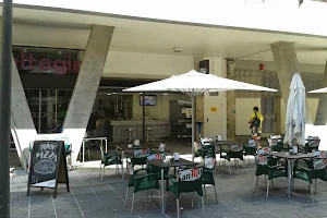 Plaza Kafe - Taberna image