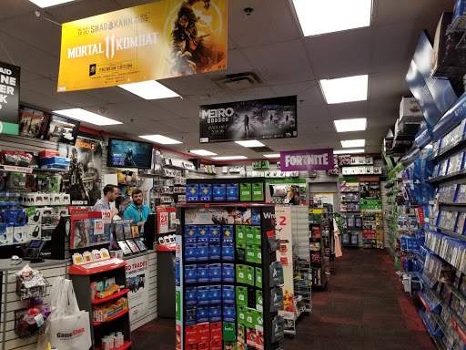 Video Game Store «GameStop», reviews and photos, 2631 Windmill Pkwy, Henderson, NV 89074, USA