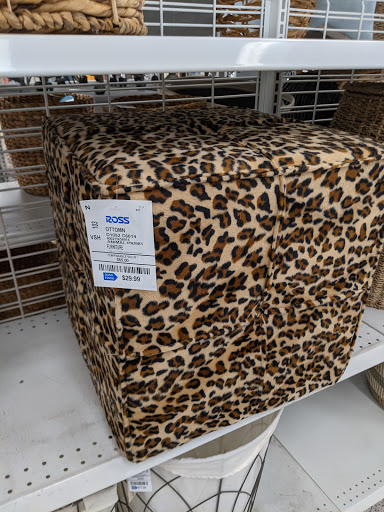 Clothing Store «Ross Dress for Less», reviews and photos, 1082 S Mt Vernon Ave, Colton, CA 92324, USA