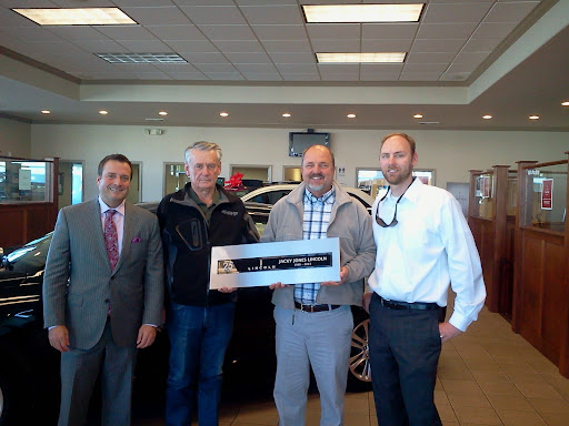 Car Dealer «Jacky Jones Lincoln», reviews and photos, 2407 Browns Bridge Rd, Gainesville, GA 30504, USA