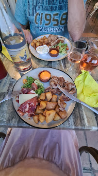 Plats et boissons du Restaurant l'eskaya à Saint-Cyprien - n°14