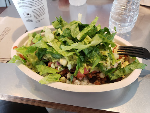 Mexican Restaurant «Chipotle Mexican Grill», reviews and photos, 129 Marshall St, Syracuse, NY 13210, USA
