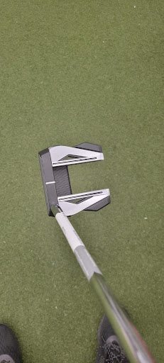 Sporting Goods Store «Golfers Warehouse», reviews and photos, 4 Newbury St, Danvers, MA 01923, USA