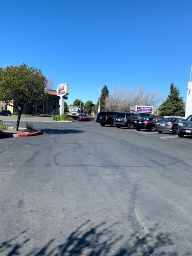 Gym «Planet Fitness», reviews and photos, 4925 Macdonald Ave, Richmond, CA 94805, USA