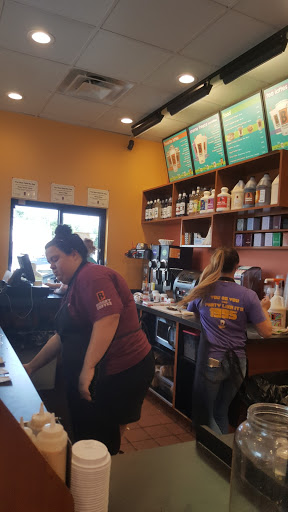 Coffee Shop «BIGGBY COFFEE», reviews and photos, 1101 W Columbia Ave, Battle Creek, MI 49015, USA