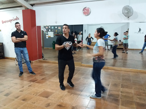 Kizomba lessons Medellin