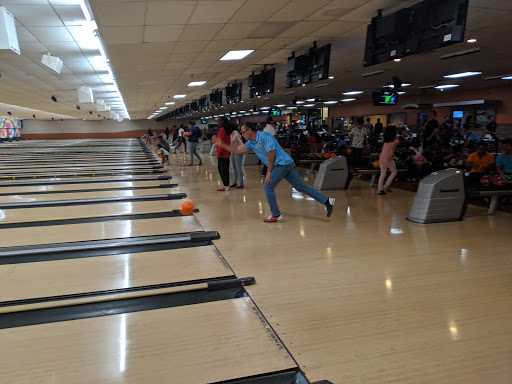 Bowling Alley «Strikers Family Sportscenter», reviews and photos, 8500 NW 44th St, Sunrise, FL 33351, USA