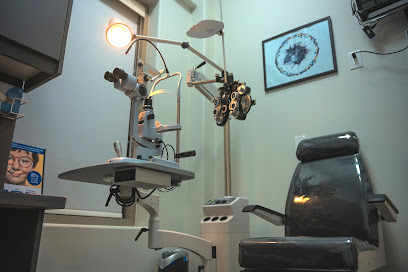 Brampton Optometrist & Family Eye Care (Dr J. Deol & Associates)