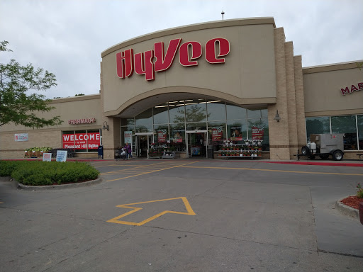 Supermarket «Hy-Vee», reviews and photos, 4815 Maple Dr, Pleasant Hill, IA 50327, USA