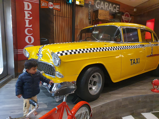 Bar & Grill «South East Gears & Cheers», reviews and photos, 23333 Aurora Rd, Bedford Heights, OH 44146, USA