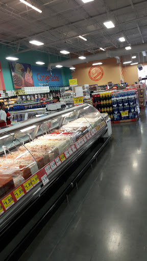 Grocery Store «El Super», reviews and photos, 4421 University Ave, San Diego, CA 92105, USA