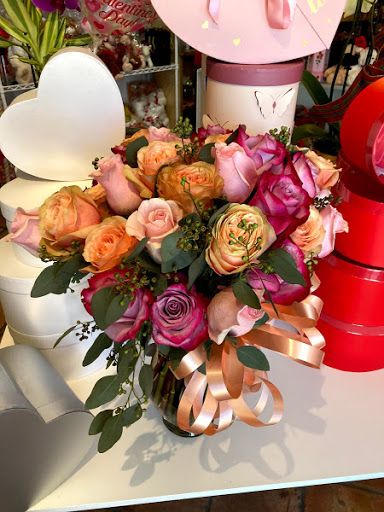 Florist «Genesis Flower And Gift Shop», reviews and photos, 1801 N Garey Ave, Pomona, CA 91767, USA