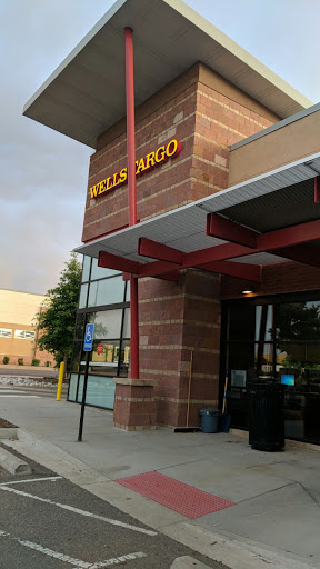 Bank «Wells Fargo Bank», reviews and photos