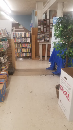 Thrift Store «YOTO Community Thrift Store», reviews and photos, 1731 N Glenstone Ave, Springfield, MO 65803, USA