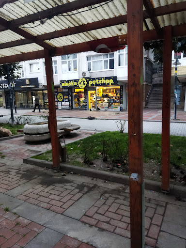 Alaska Petshop | Avcılar İstanbul - Evcil hayvan mağazası