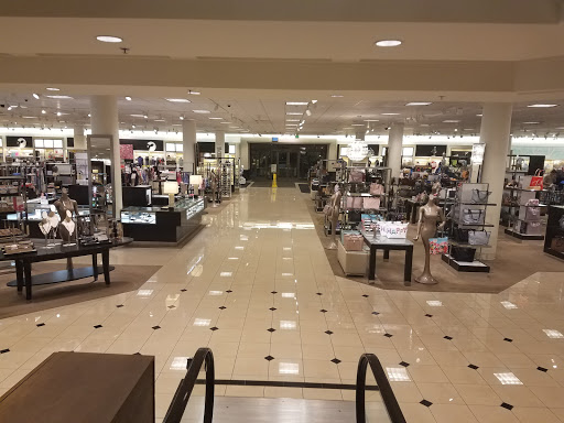 Department Store «Nordstrom Tacoma Mall», reviews and photos, 4502 S Steele St, Tacoma, WA 98409, USA