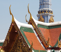 Phra Aphon Phimok Prasat Throne Hall photo