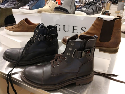 Stores to buy women's tall boots Los Angeles