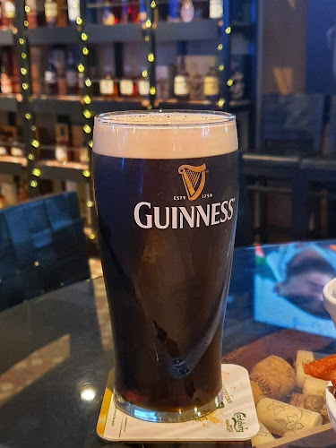 Comentarii opinii despre Mel's Place Restaurant & Bar