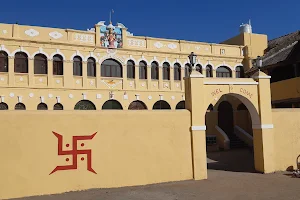 Shapar Palace image