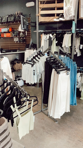 Store «Uptown Cheapskate», reviews and photos, 1724 24th Ave NW, Norman, OK 73069, USA