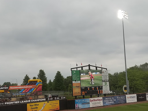 Stadium «Schaumburg Boomers Stadium», reviews and photos, 1999 Springinsguth Rd, Schaumburg, IL 60193, USA