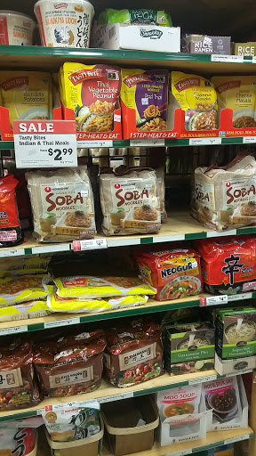 Furniture Store «Cost Plus World Market», reviews and photos, 1655 Olentangy River Rd, Columbus, OH 43212, USA