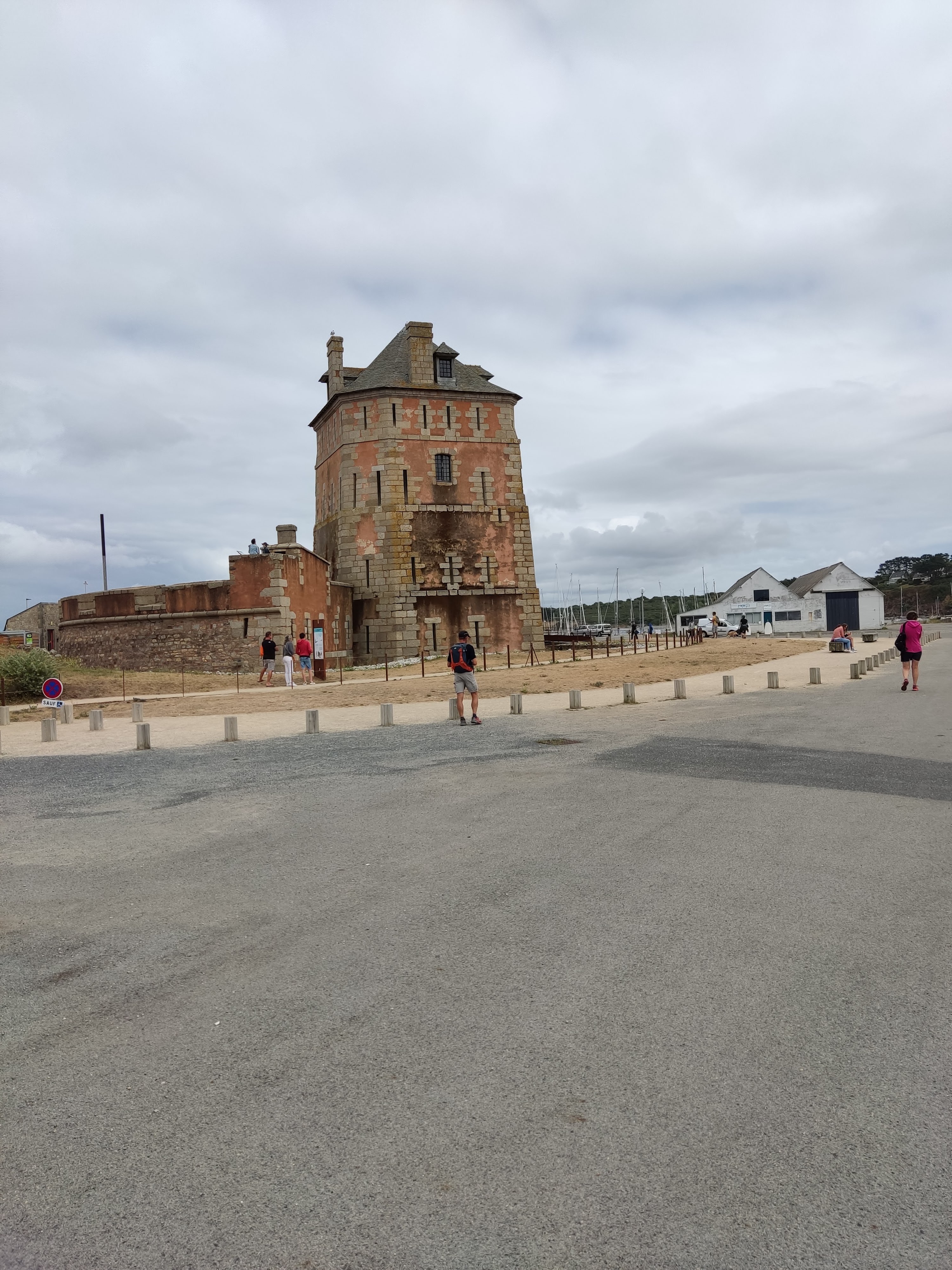 Photo n° 1 de l'avis de Ni.s fait le 27/07/2022 à 17:40