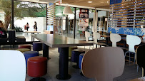Atmosphère du Restauration rapide McDonald's à Saint-Genis-Laval - n°9