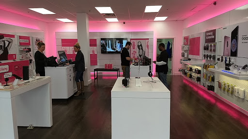 T-Mobile Authorized Retailer