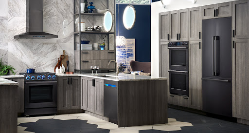 Appliance Store «US Appliance», reviews and photos, 111 Corporate Dr, Auburn Hills, MI 48326, USA