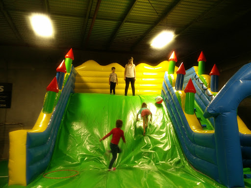 Kawana Indoor Sports - Rebound Beach Volleyball