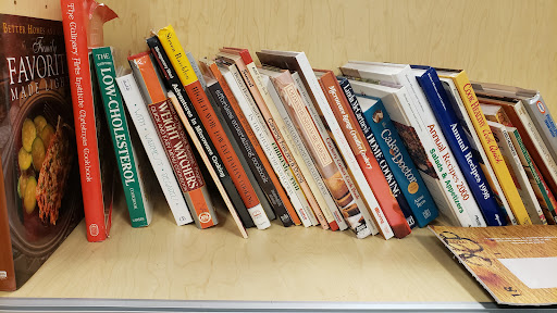 Thrift Store «Step Thrift Store», reviews and photos, 23830 Ford Rd, Dearborn Heights, MI 48127, USA