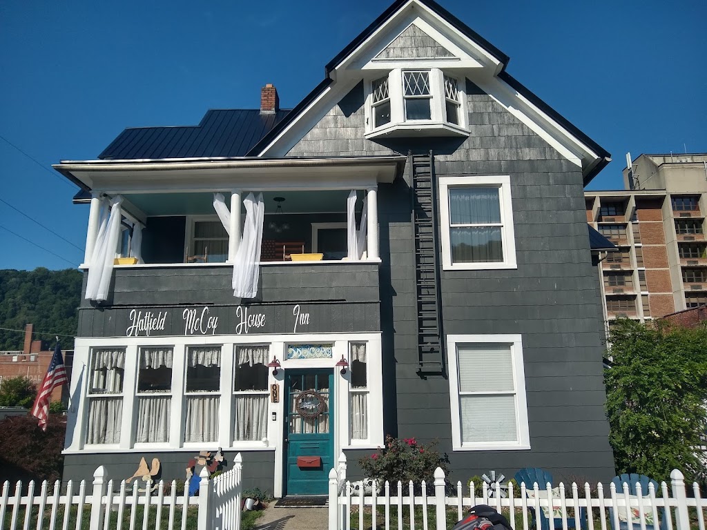 Hatfield McCoy House Williamson, WV 25661 Menu, Hours, Reviews and