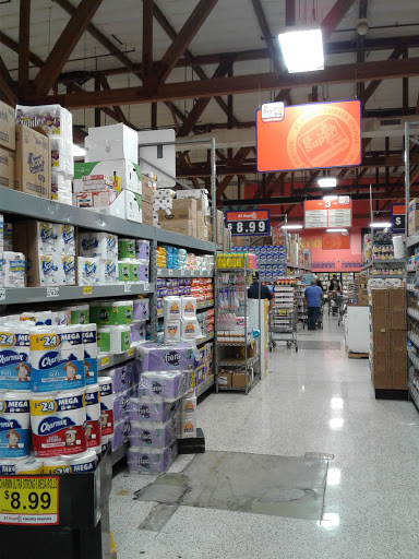 Grocery Store «El Super», reviews and photos, 5646 Whittier Blvd, Commerce, CA 90022, USA