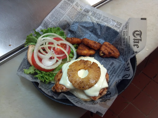 Restaurant «American TapHouse & Grille», reviews and photos, 201 N State St, Waseca, MN 56093, USA