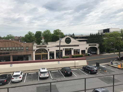 Used Car Dealer «Carriage House Motor Cars», reviews and photos, 25 Railroad Ave, Greenwich, CT 06830, USA