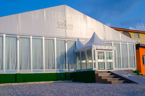 GEEKS EVENT PLACE - Ibadan Banquet Hall Event Centre, Challenge Expressway, Falana Bus-Stop, Challenge, Ibadan, Nigeria, Community Center, state Oyo